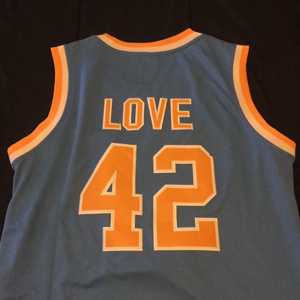 Kevin Love college basketball jersey